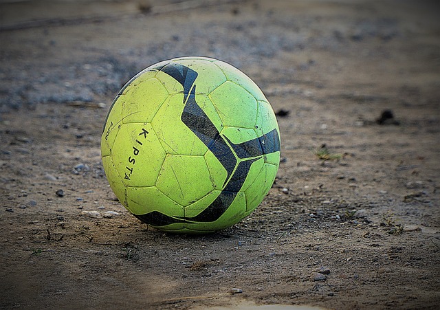 并且影响力 并且影响力